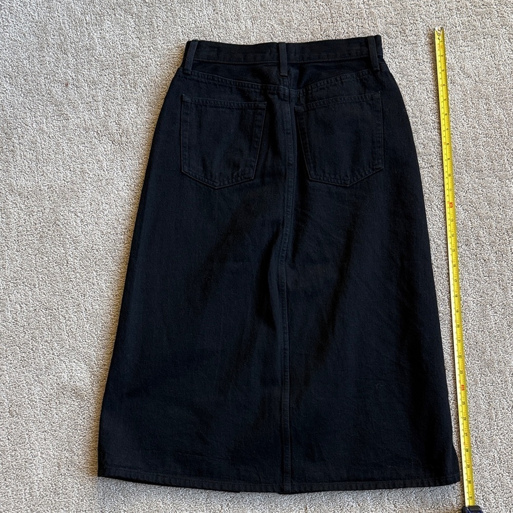 Uniqlo Black Denim Skirt - Picture 6 of 7